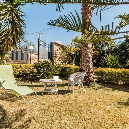 Rosa Near The Sandy Beach, Parking & Wifi *
