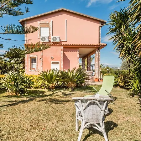 Holiday home Rosa Near The Sandy Beach, Parking & Wifi