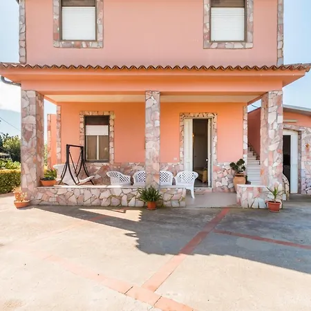 Rosa Near The Sandy Beach, Parking & Wifi *