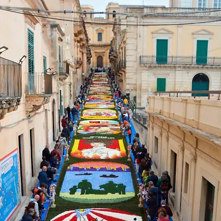 Rosa Near The Sandy Beach, Parking & Wifi * Noto